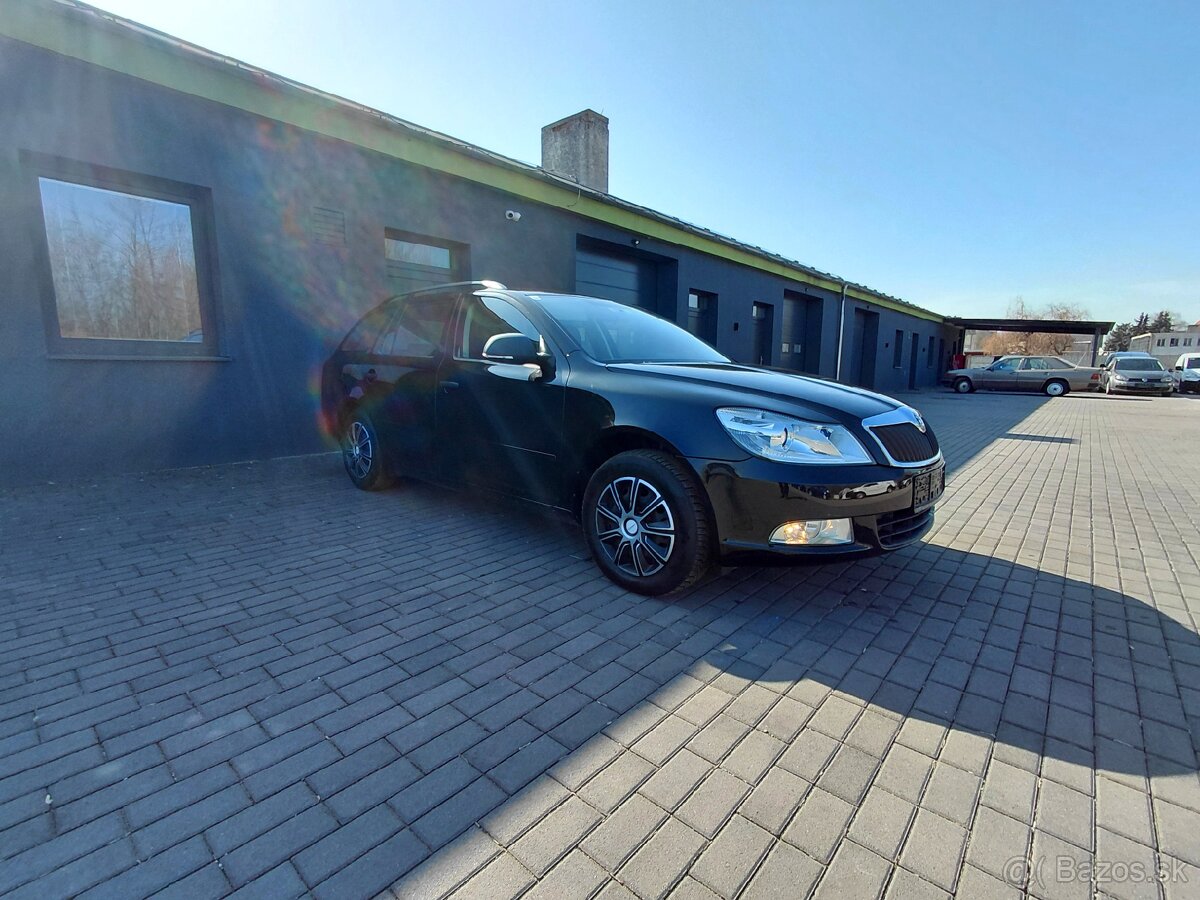 Škoda Octavia 1.6 TDI, r.2011 - 6