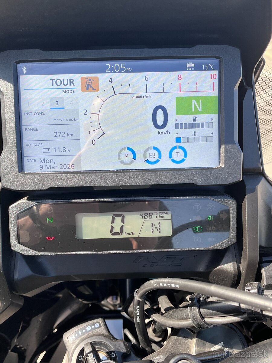 Honda NT1100 DCT - 6