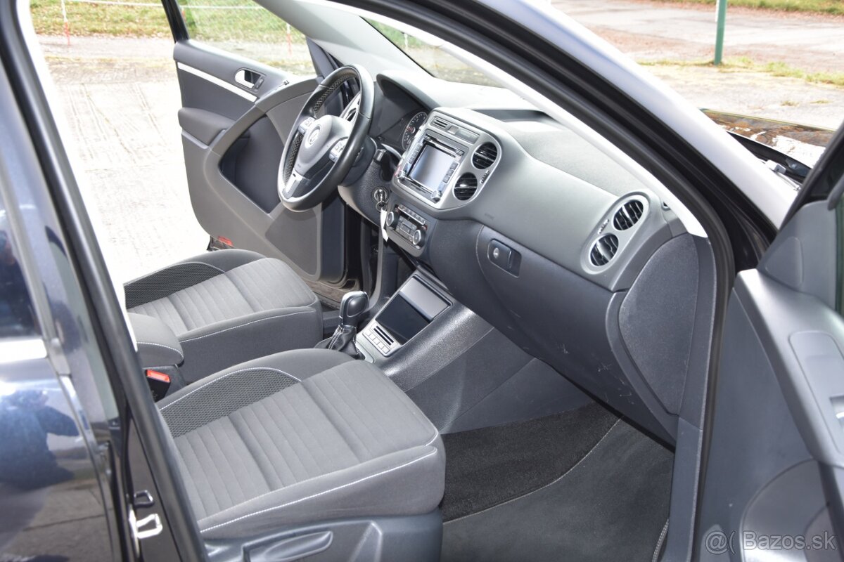 Volkswagen Tiguan - 6