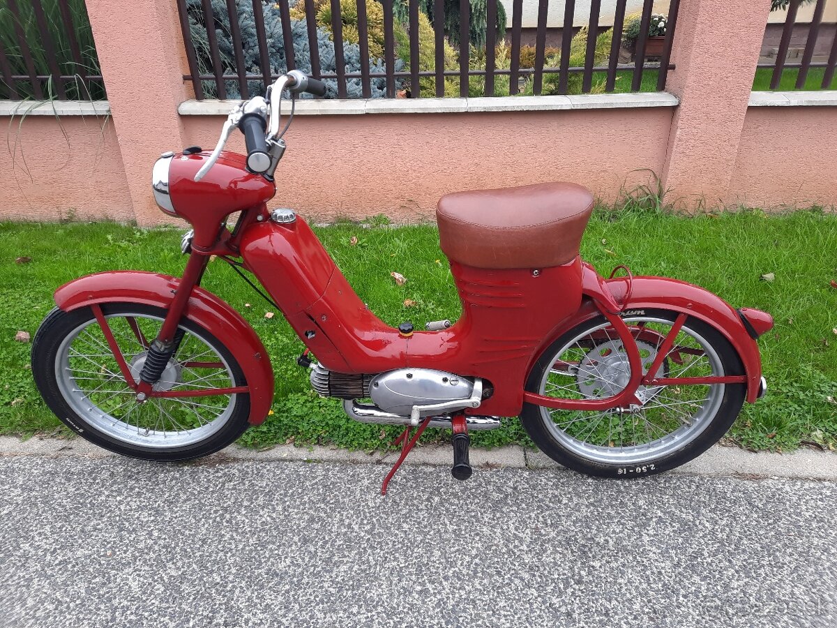 JAWA 550 s TP ŠPZ - 6