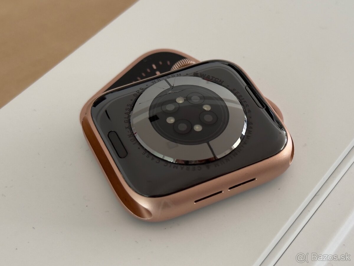 Apple Watch 6 44mm Gold - 6