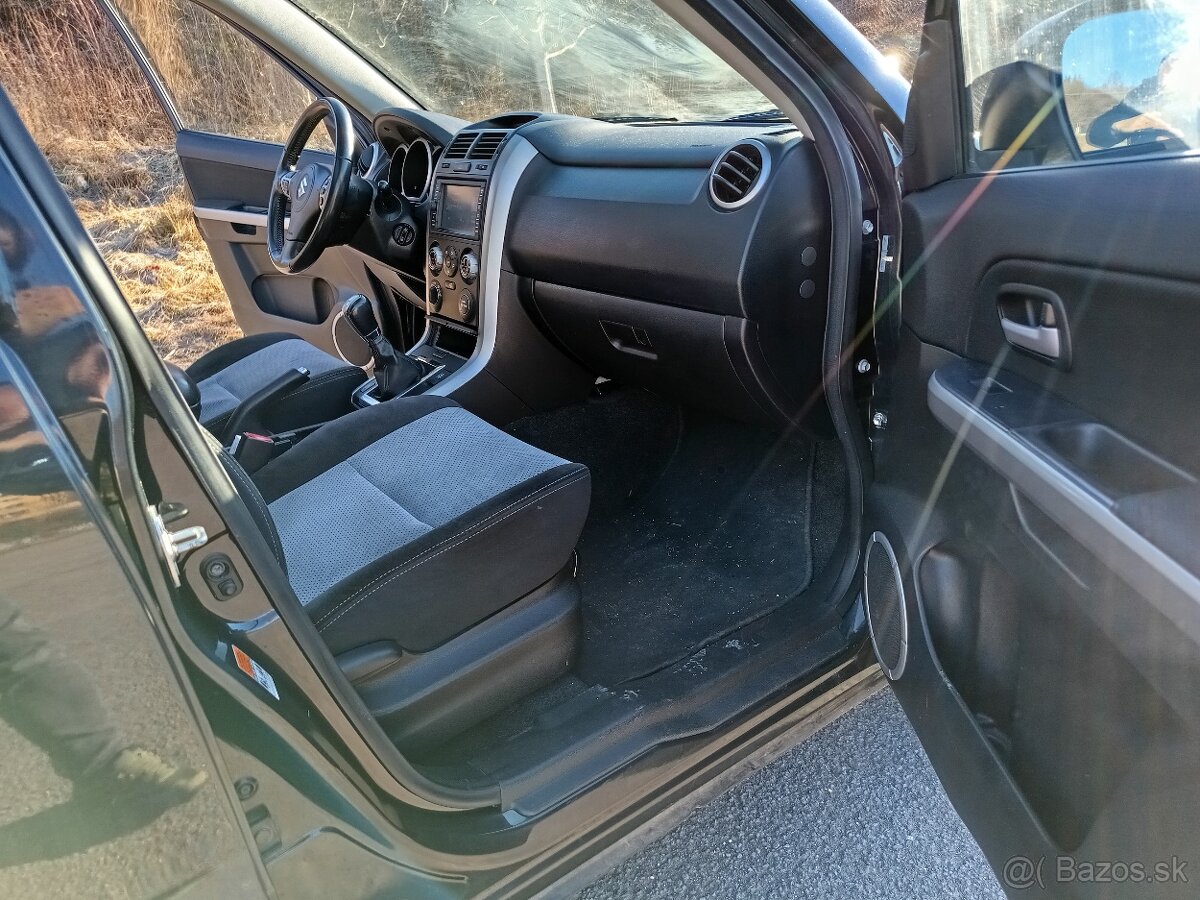 Suzuki Grand Vitara 1,9 DDiS - 6