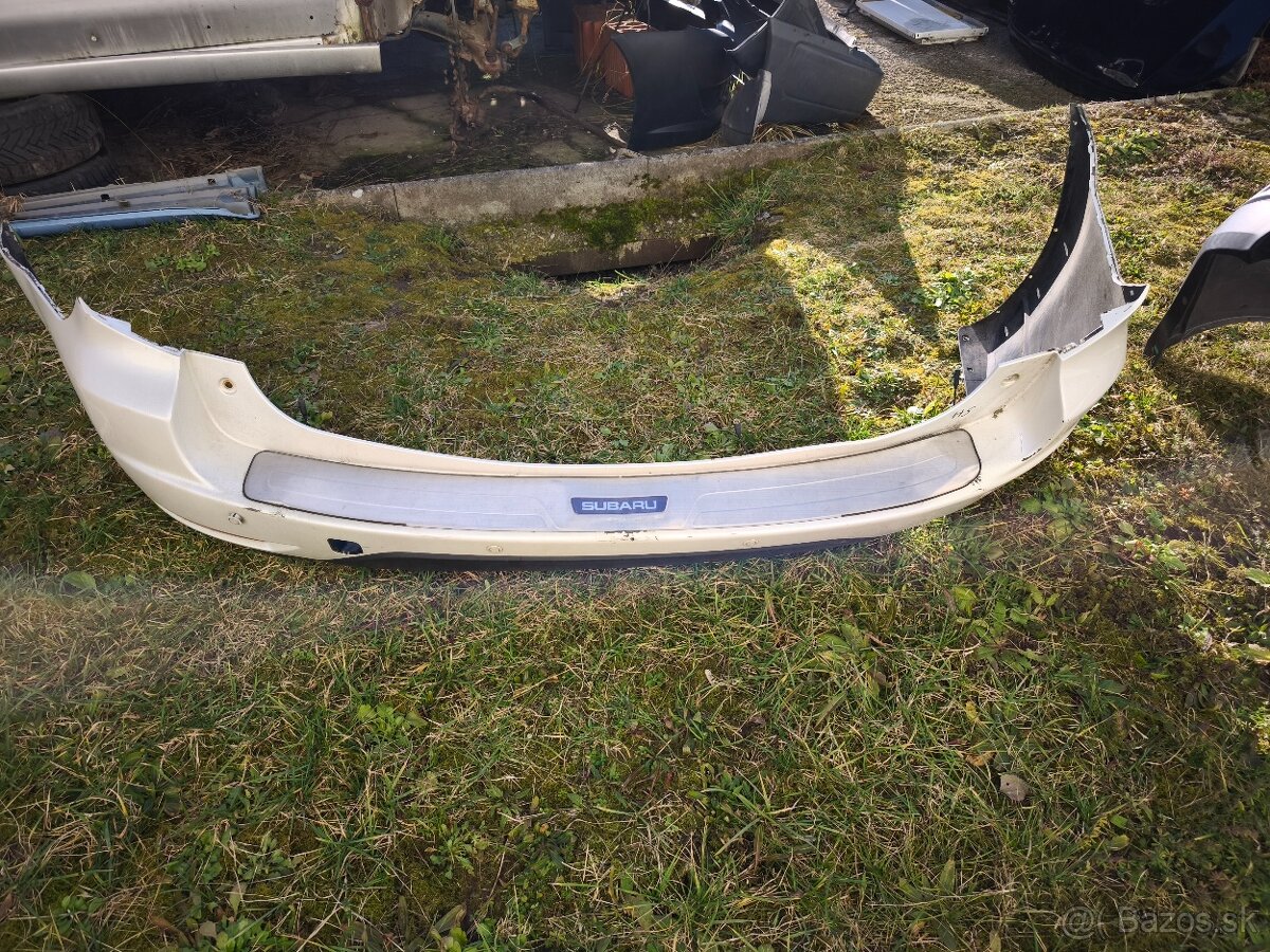 SUBARU nárazník - 6