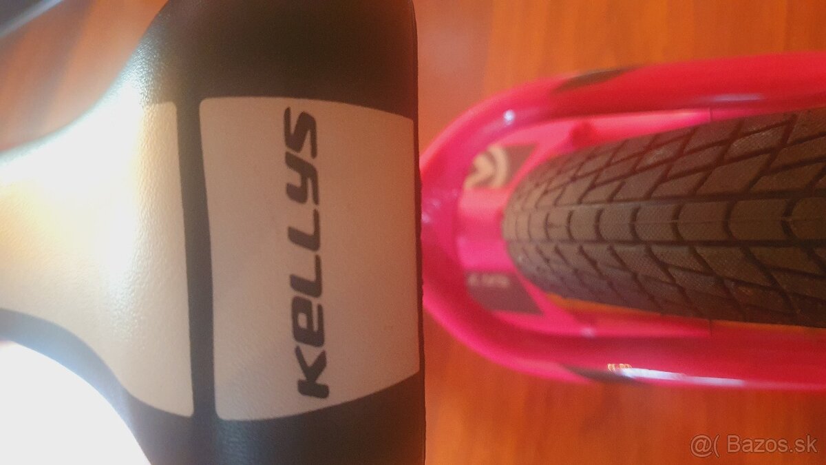 Odrážadlo KELLYS PINK - 6