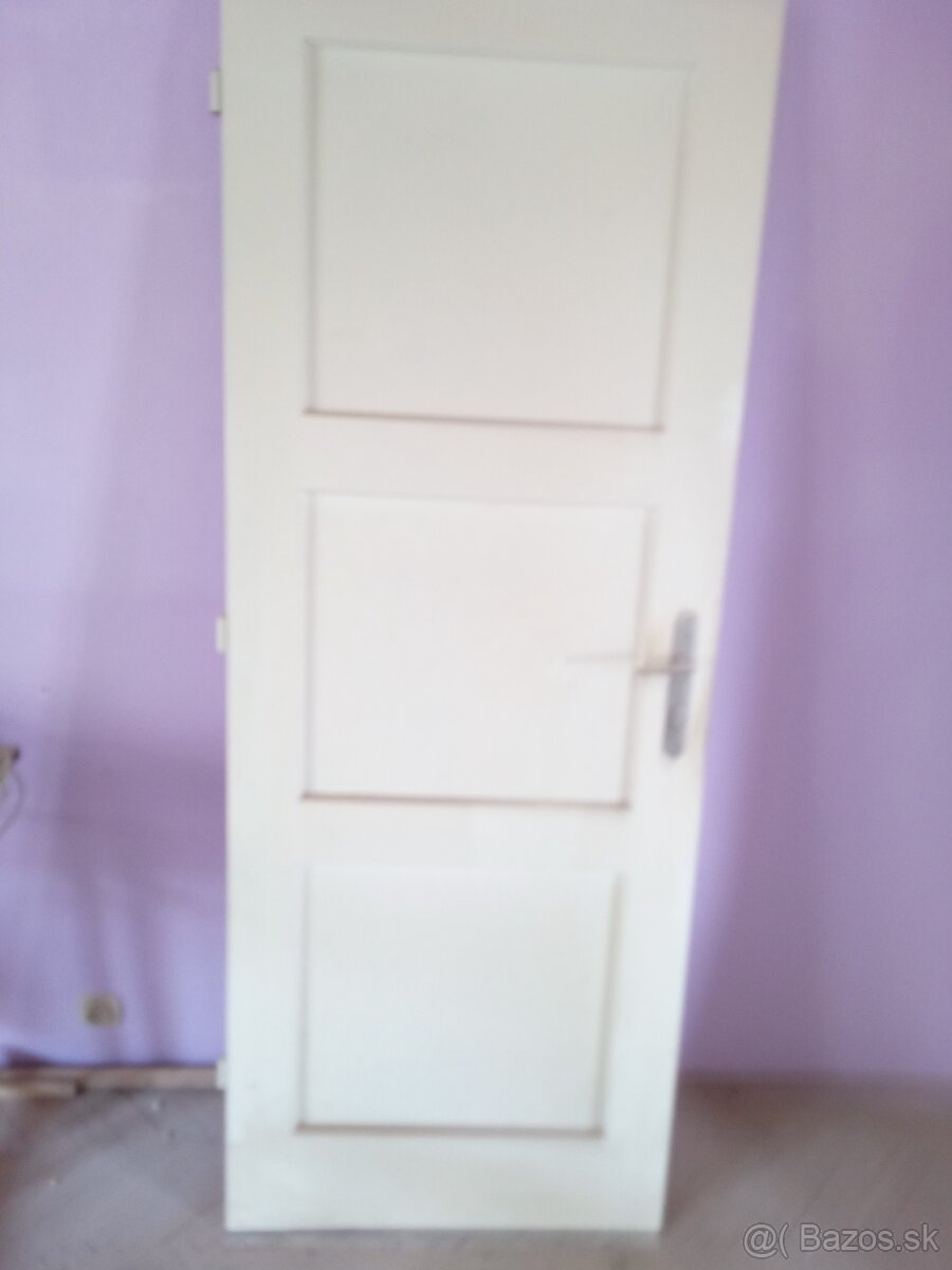Predám drevené dvere vchodové a izbové - 6