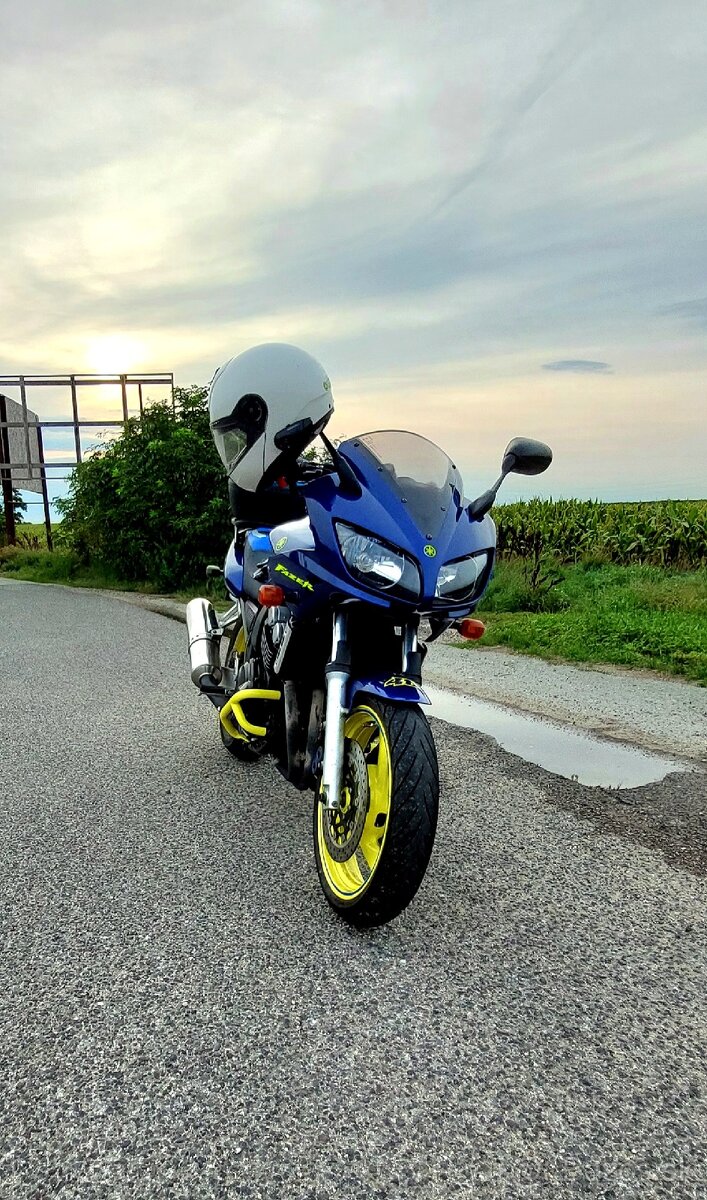 Predám Yamaha FZS 600 rv. 2003 - 6