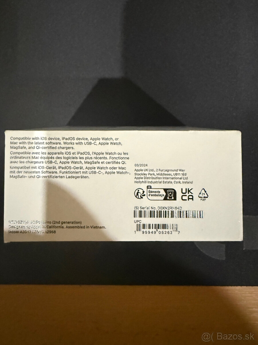 Apple AirPods Pro 2023 s MagSafe - 6