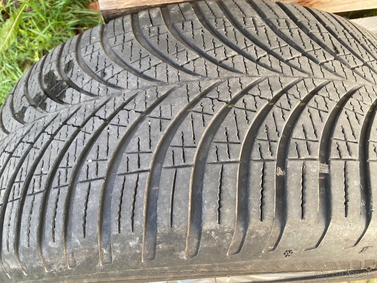 Original sada 5x130, 19”VW Touareg alu disky s Michelin - 6