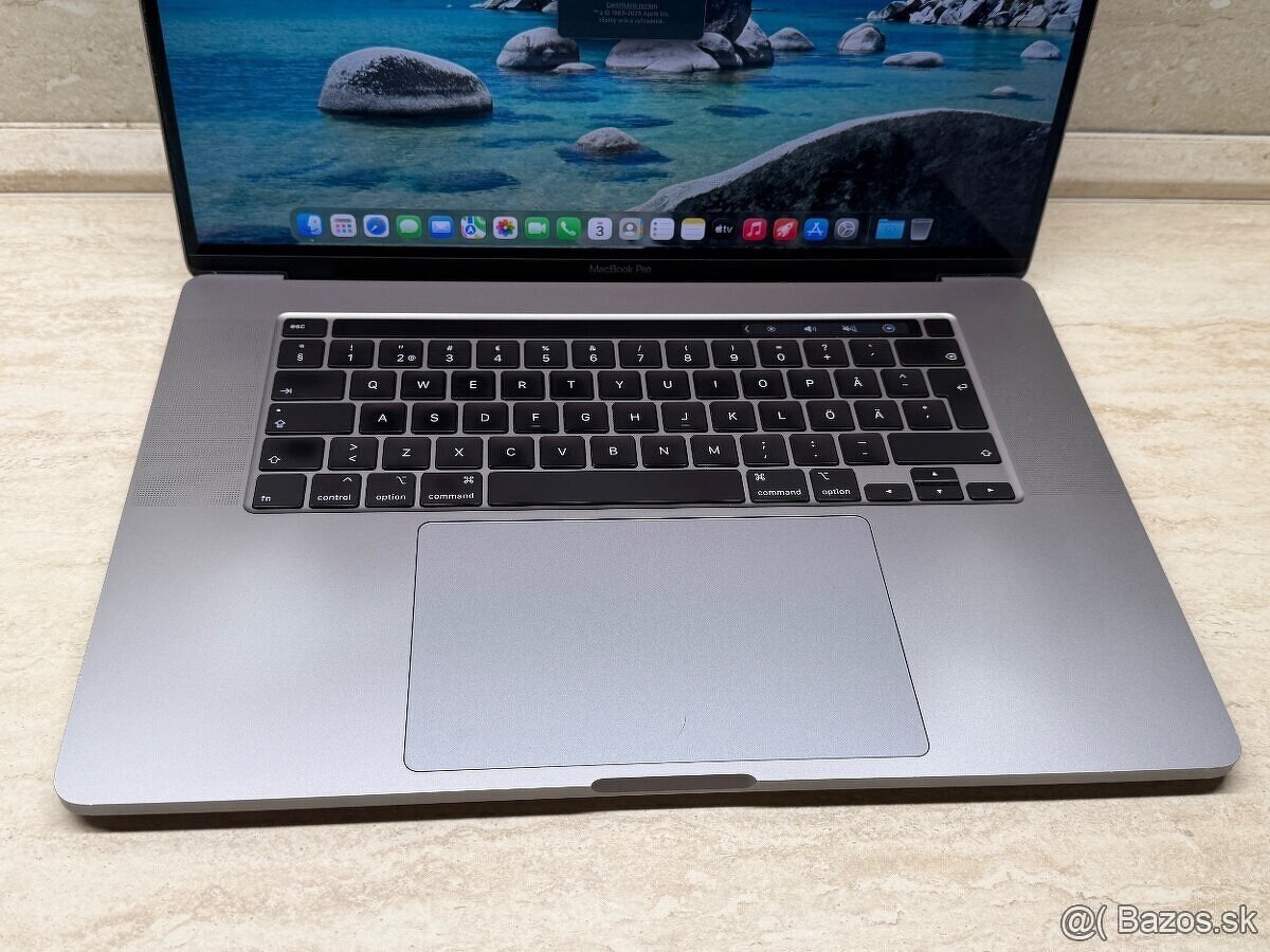 Apple MacBook Pro 16" 2019 i7 6C/ 16GB RAM/ 512GB - 6