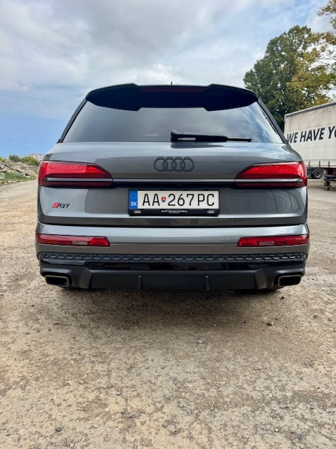 Audi Q7 45 TDI S line 2025 - 6