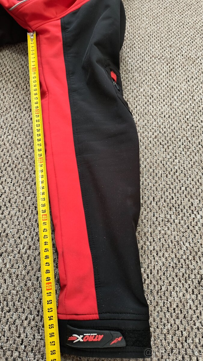 Predám moto bundu veľkosť M - 6