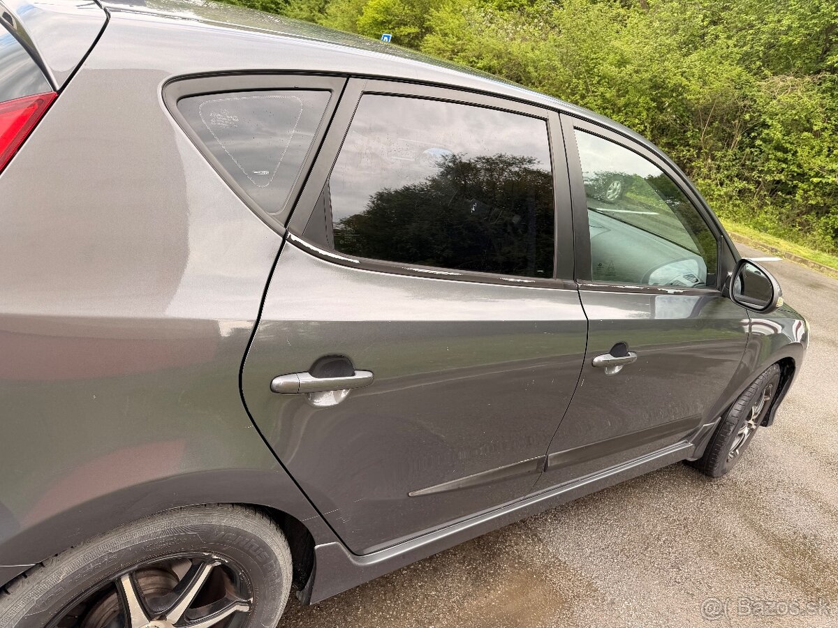 Hyundai i30 1.4 benzín + LPG - 6