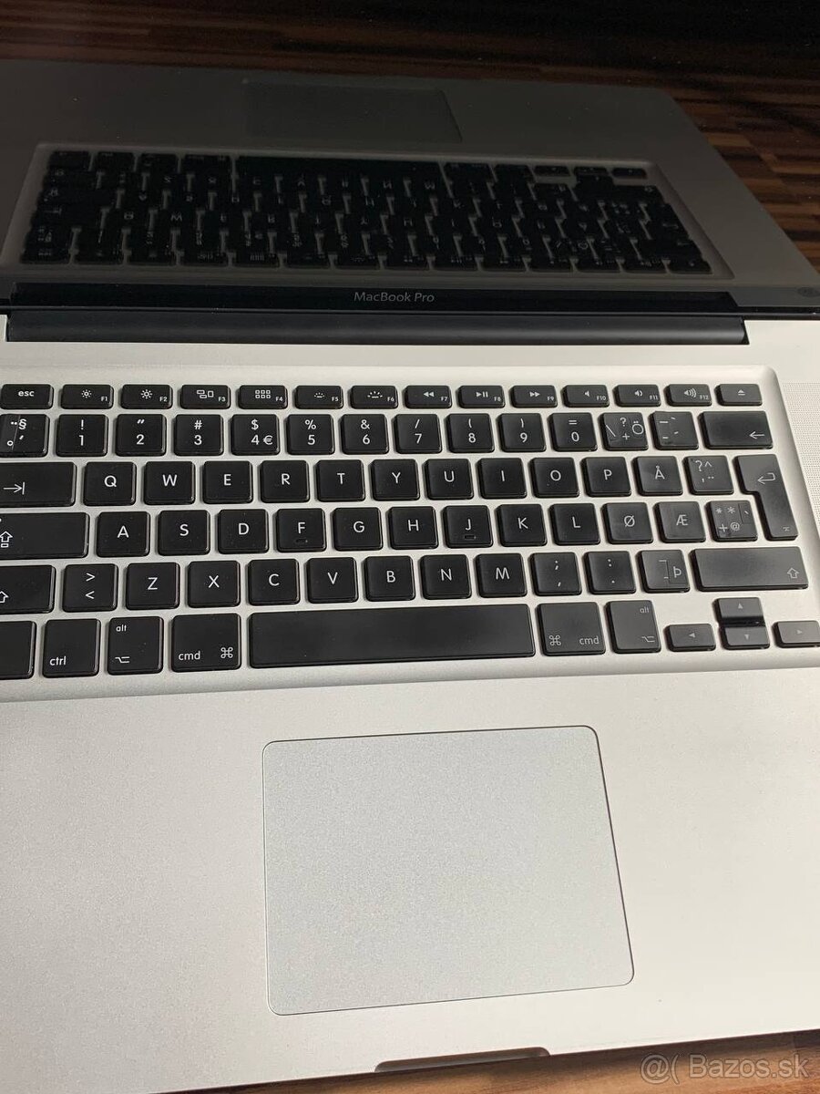 -- Predám Apple MacBook Pro 15 A1286 -- - 6