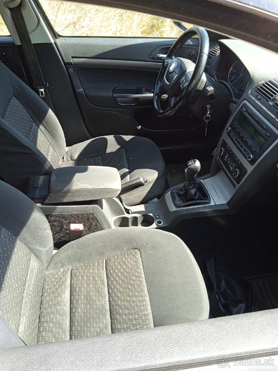 Predam diely octavia2 facelift cierna metaliza - 6
