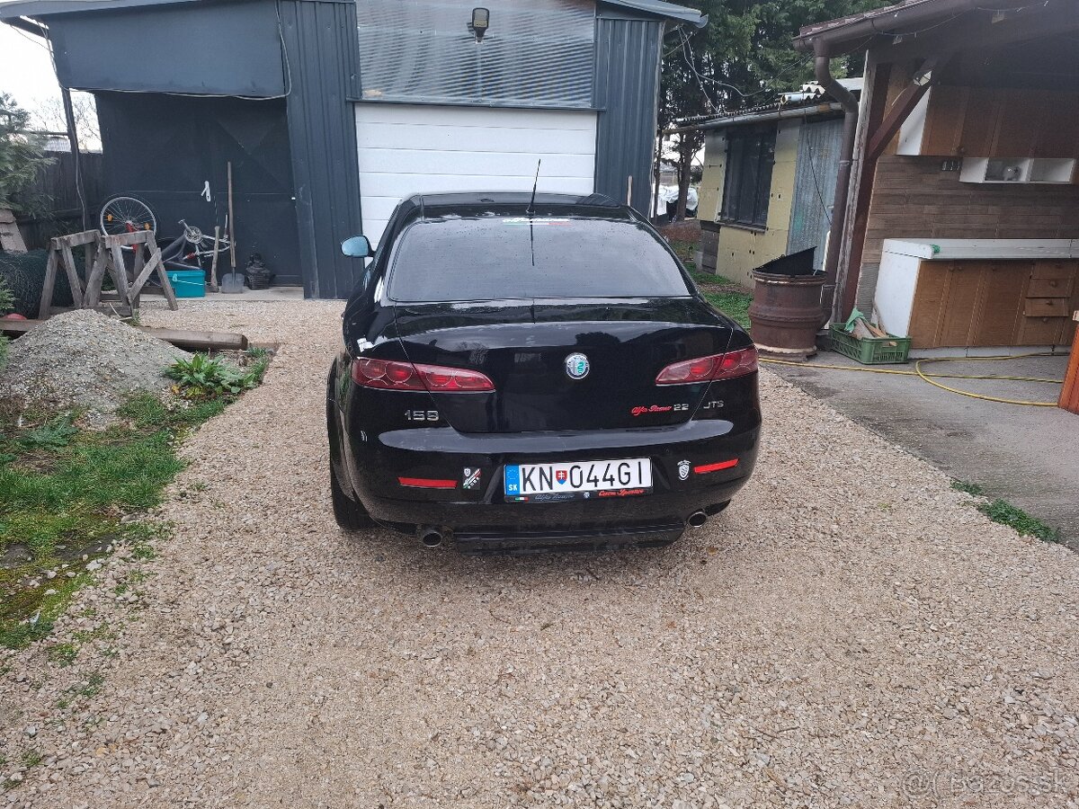 Alfa Romeó 159 - 6