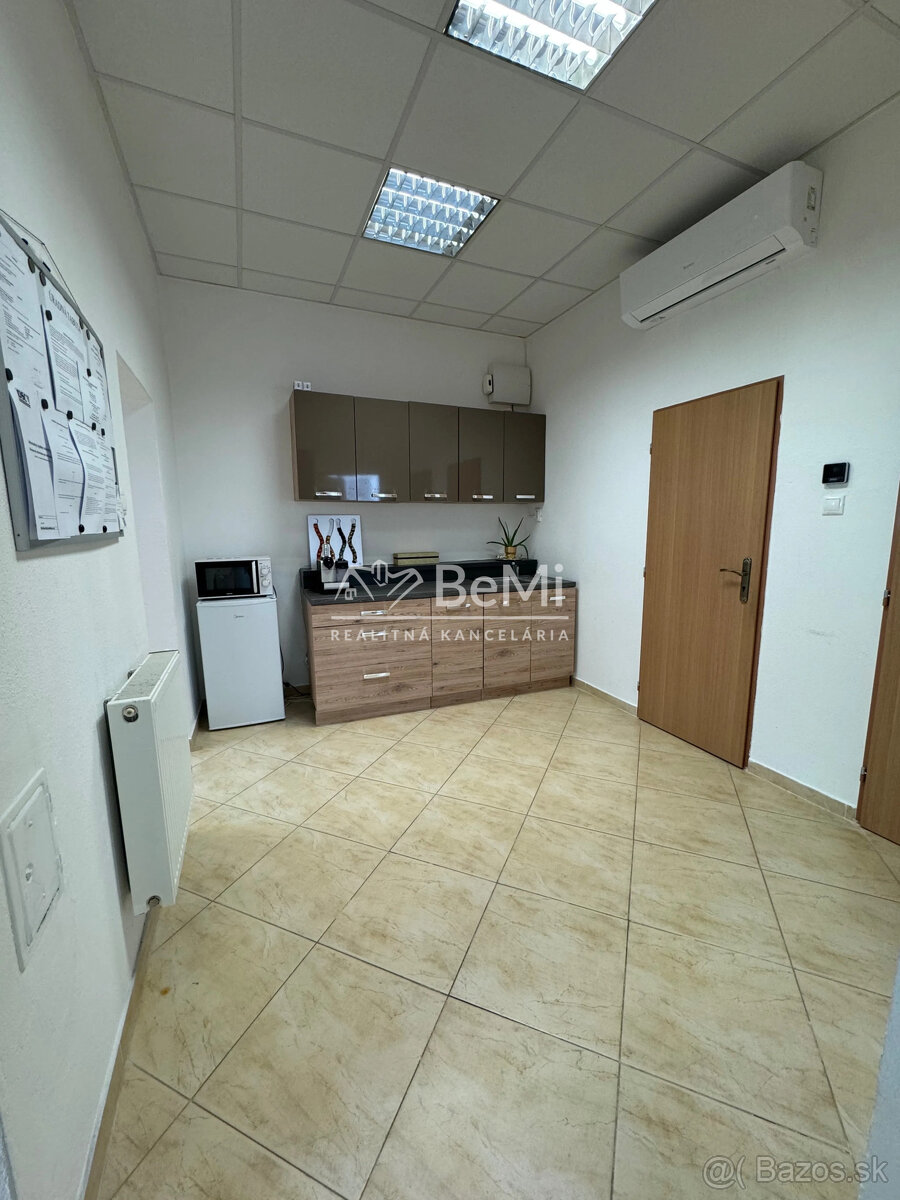 Polyfunkčný objekt v centre Galanty ID 008-12-NIBA - 6