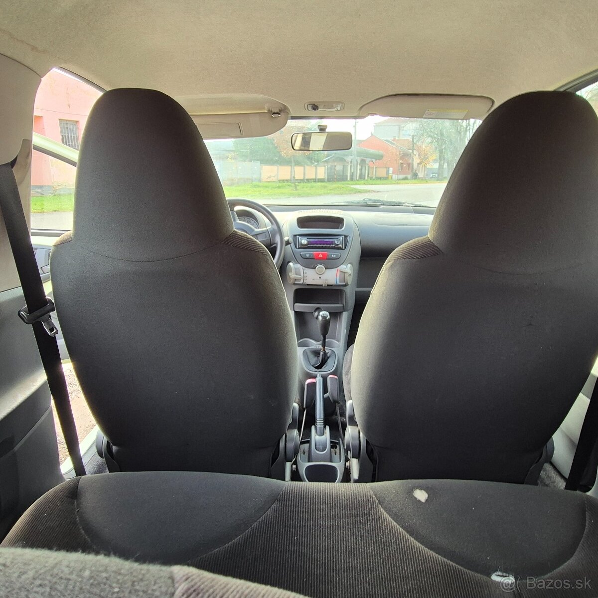 Citroën C1 - ihneď k dispozícii obuté na zimných pneu - 6