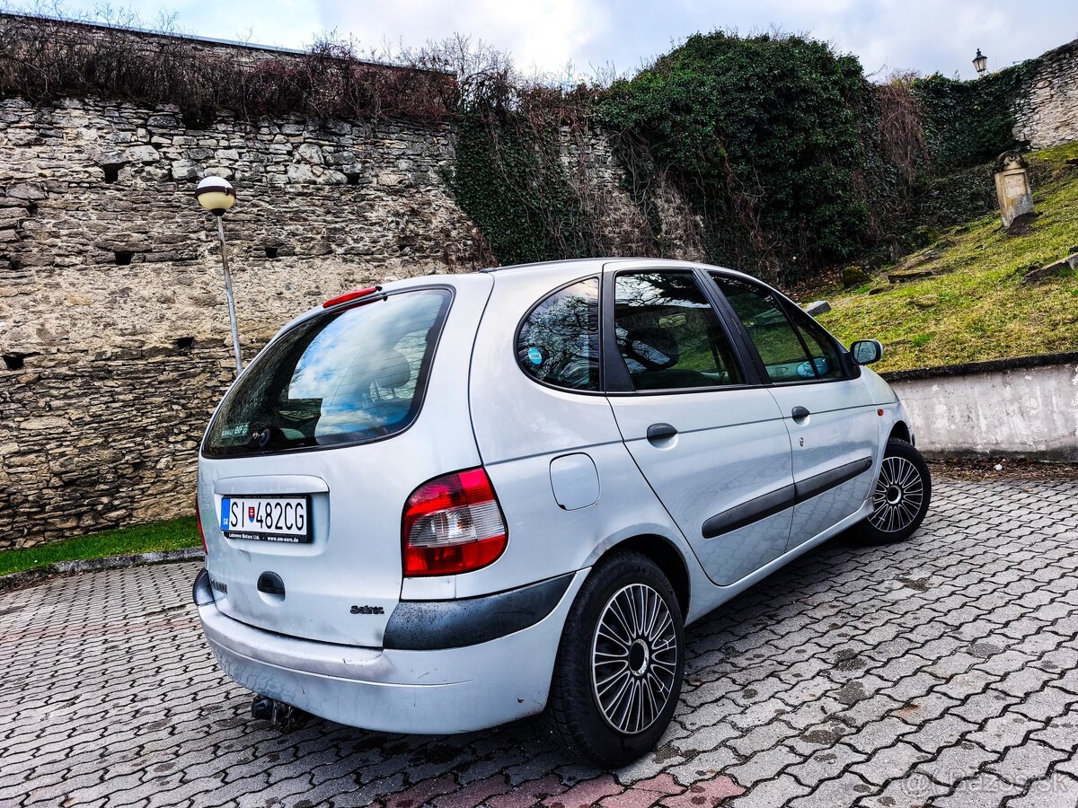 Renault Scenic 1.6 benzin len 37 000 km 1.majiteľ SK auto - 6
