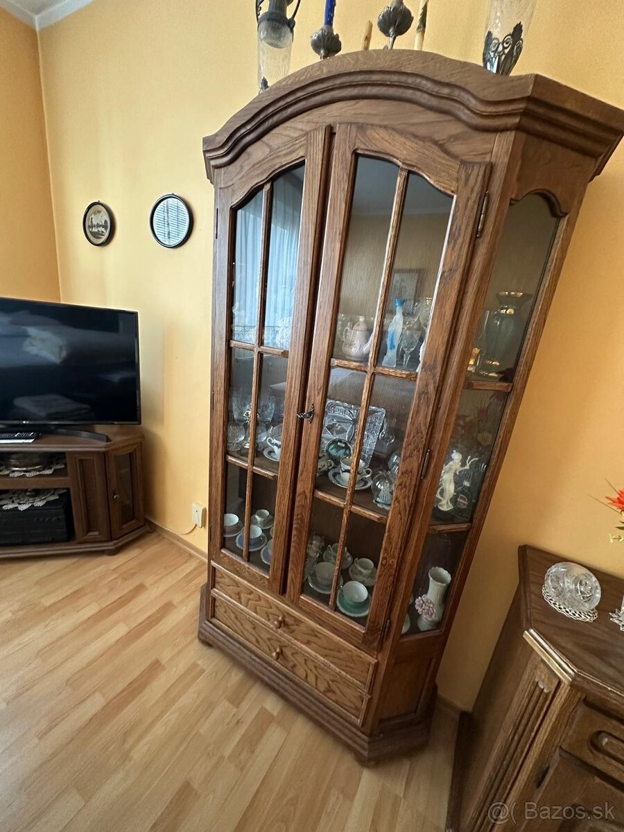 rustikálna vitrína - 6