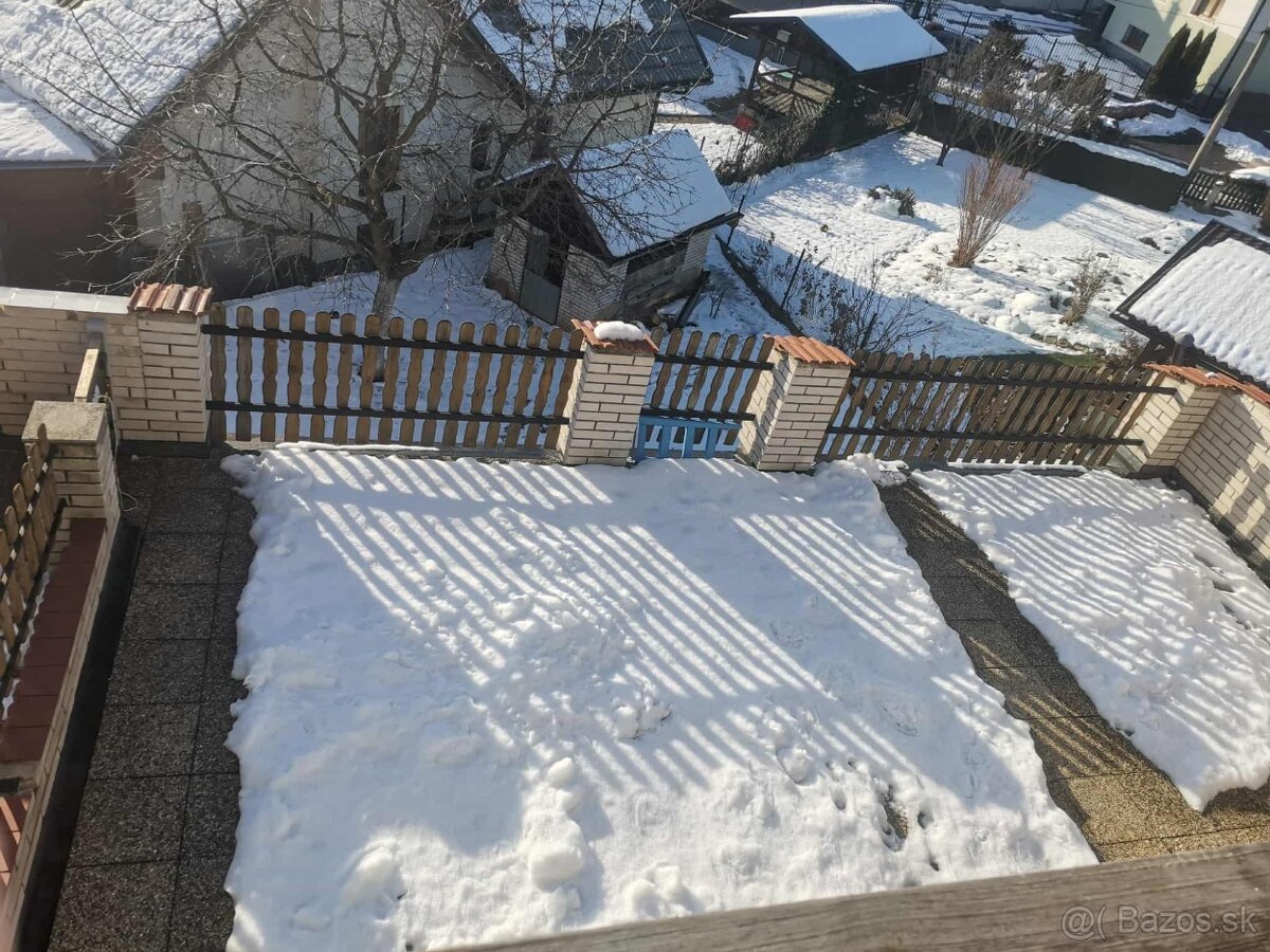 Dvojgeneračný rodinný dom - 6