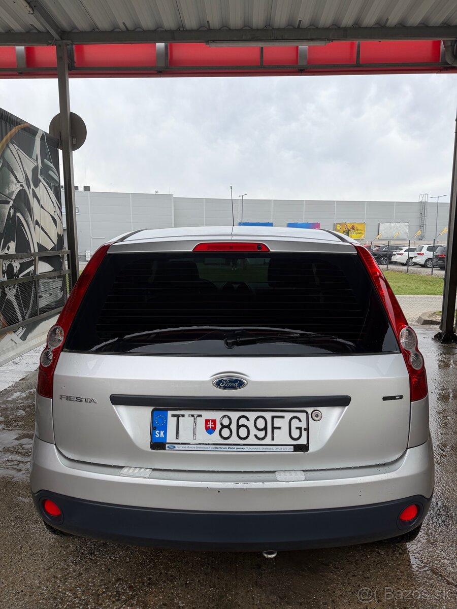 Ford fiesta 1.4 - Nafta - 6