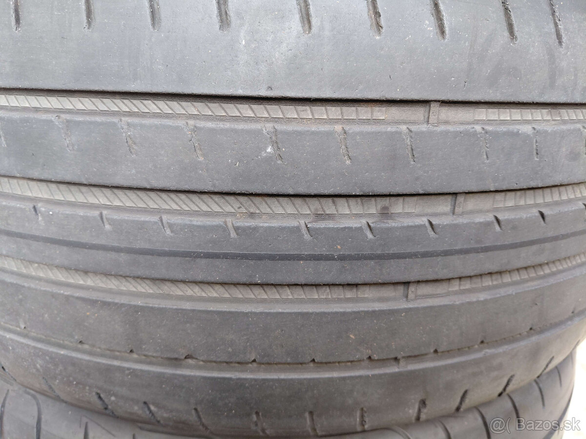 4x letne pneu Goodyear 225/40R19 - 6