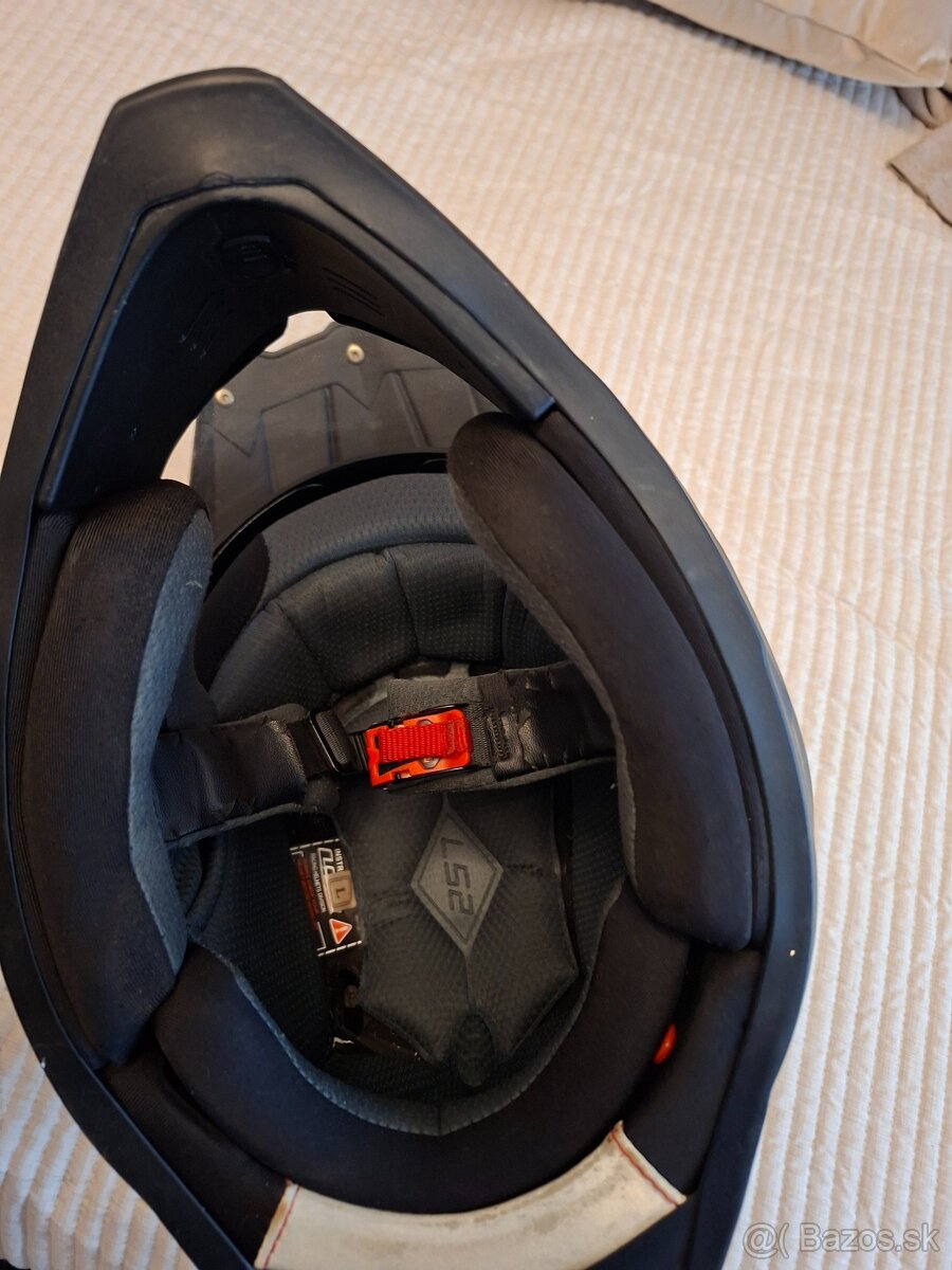 LS 2 - 6