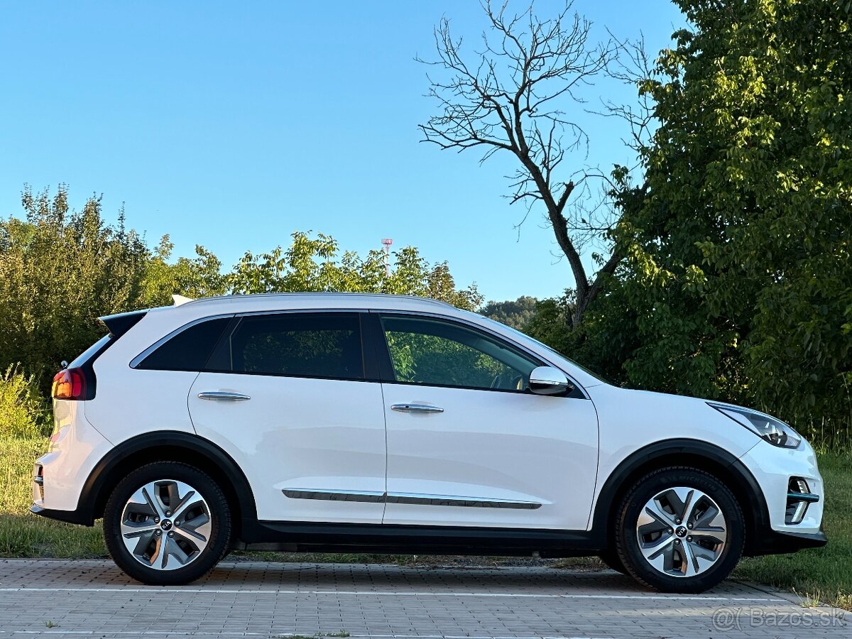 KIA E-Niro SUV/Hatchback 150kw Automat 2021 70 000KM - 6