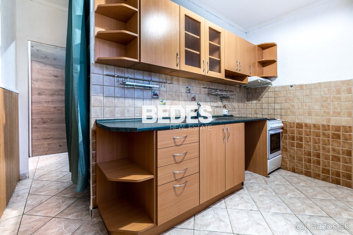 Prízemný 2 izbový byt po čiastočnej rekonštrukcii v centre - 6