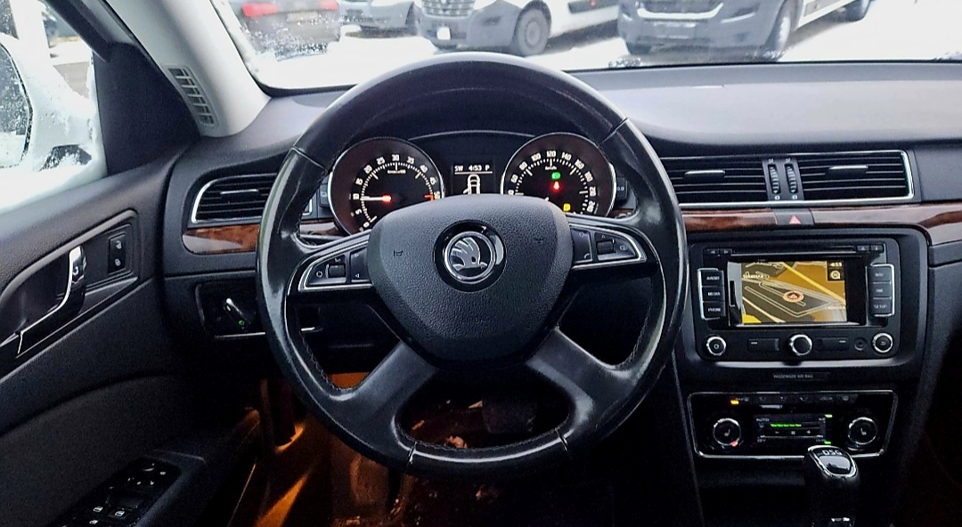 ŠKODA SUPERB COMBI - PREDAJ AJ NA SPLÁTKY - 6