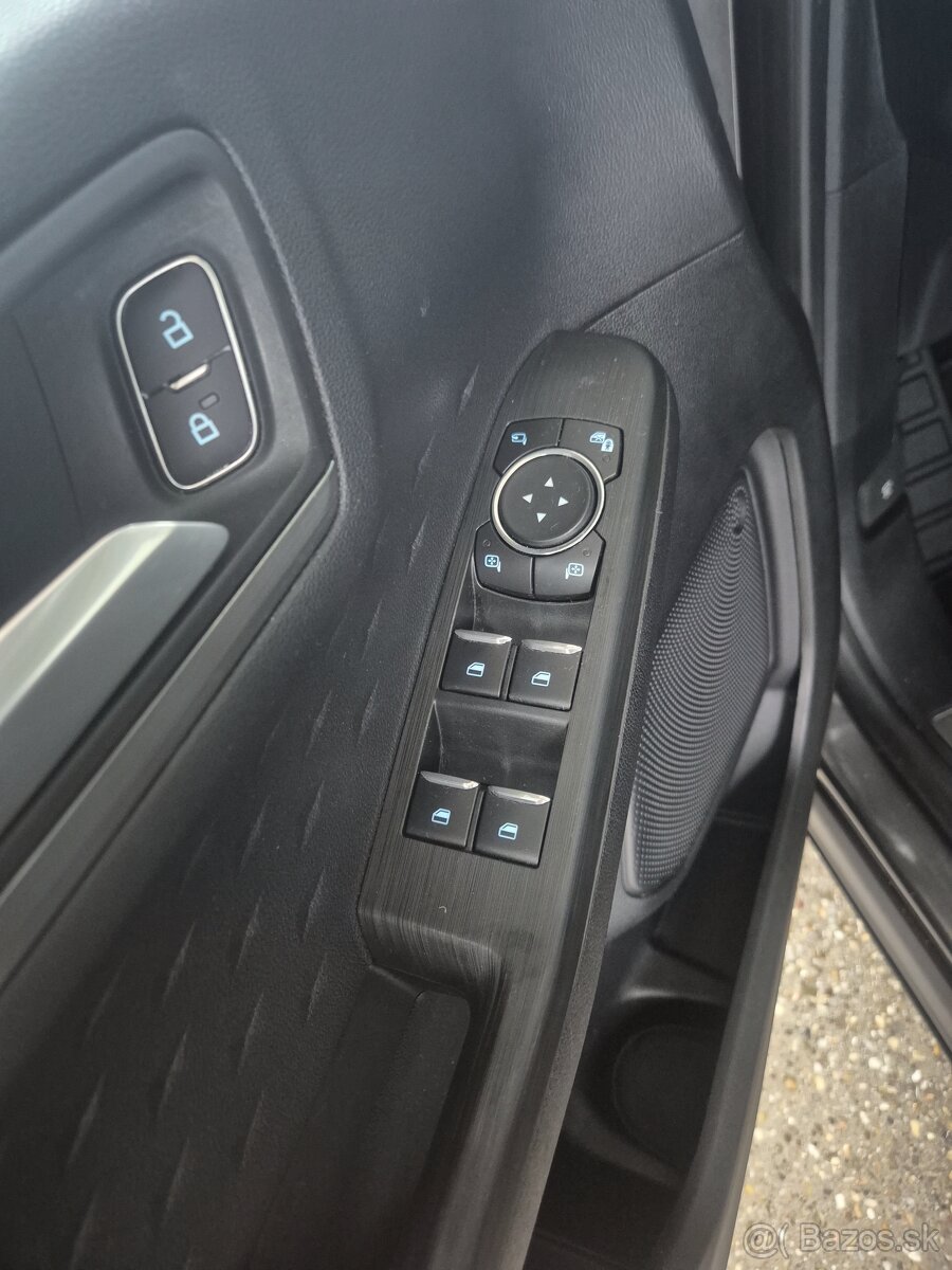 Kuga Titanium 1.5 110kw benzin 2021 - 6