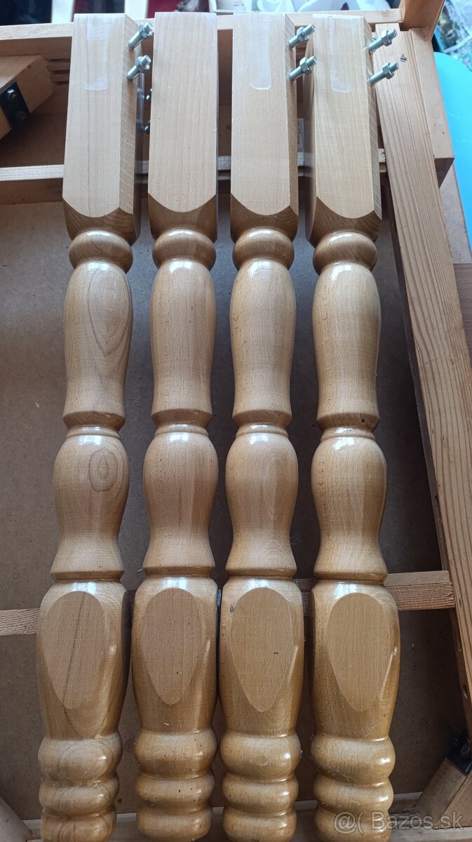 Rozťahovací jedálenský stôl a stoličky - 6