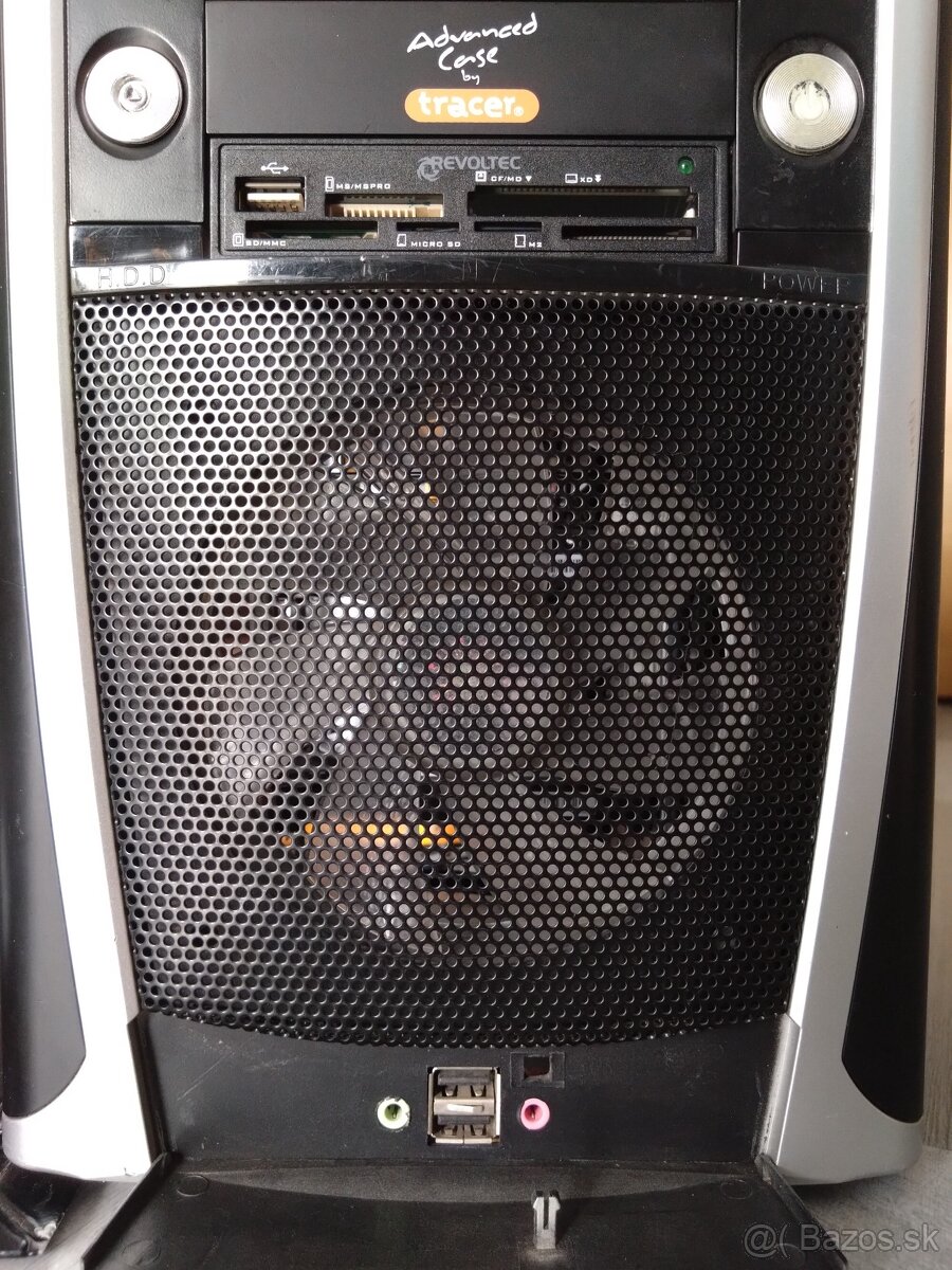 Počítač (stolový) - 6