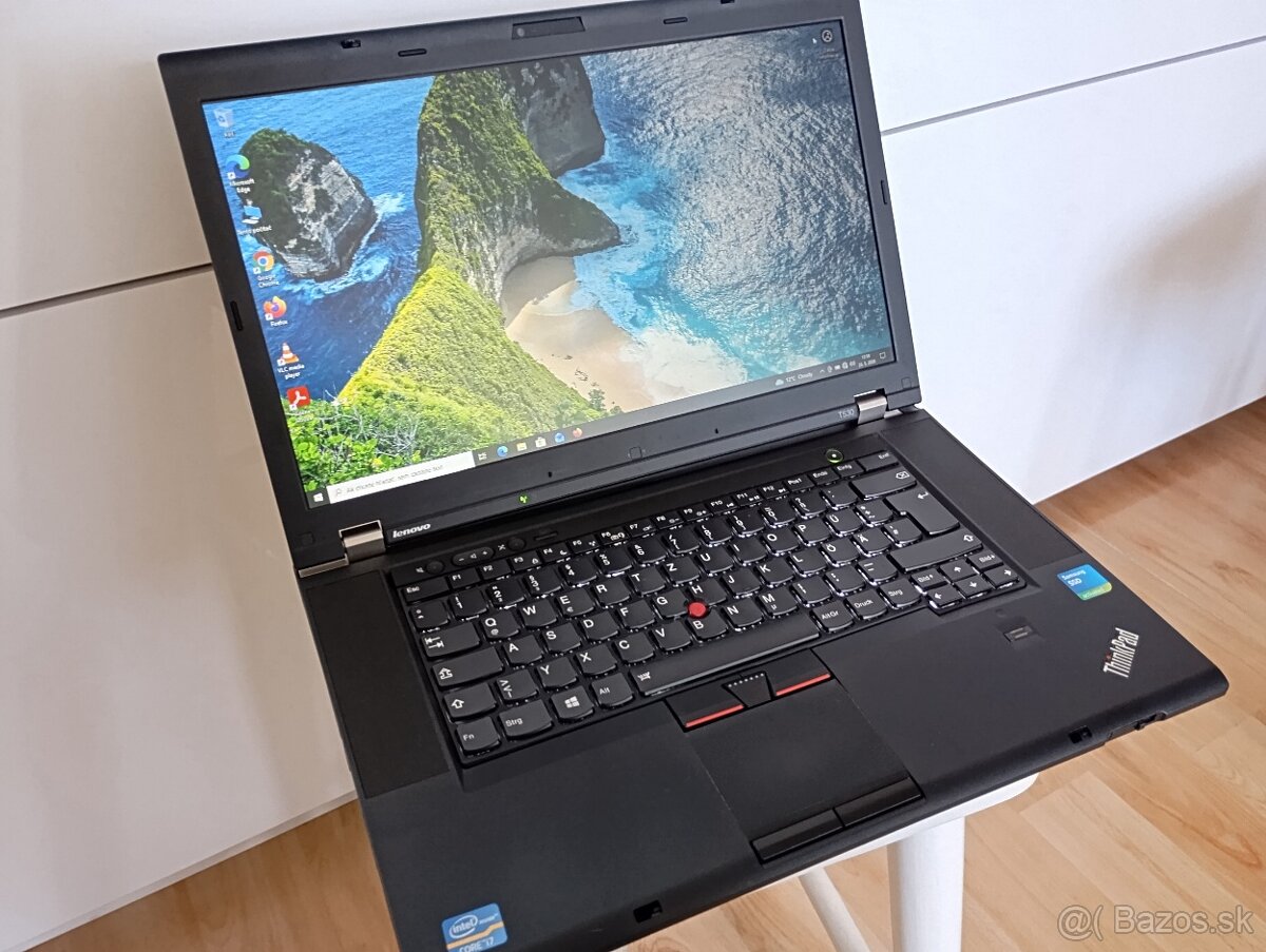 predám Lenovo thinkpad t530 , Intel core i7 , 8gb ram , ssd - 6