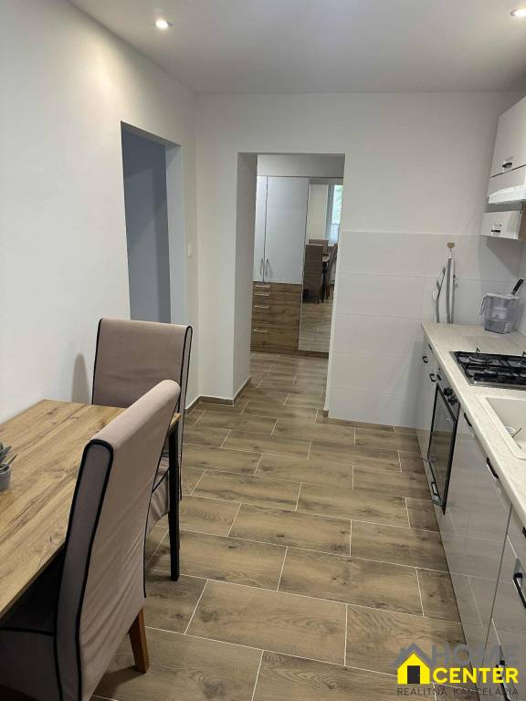 PRENÁJOM : zariadený 1 izbový byt, Vnútorná okružná, Komárno - 6