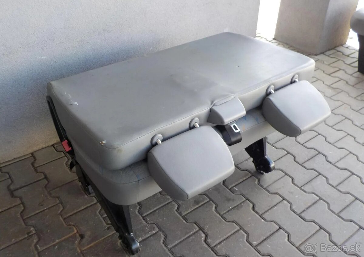 Sedadlo 2 rada Volkswagen T5, T6 - 6