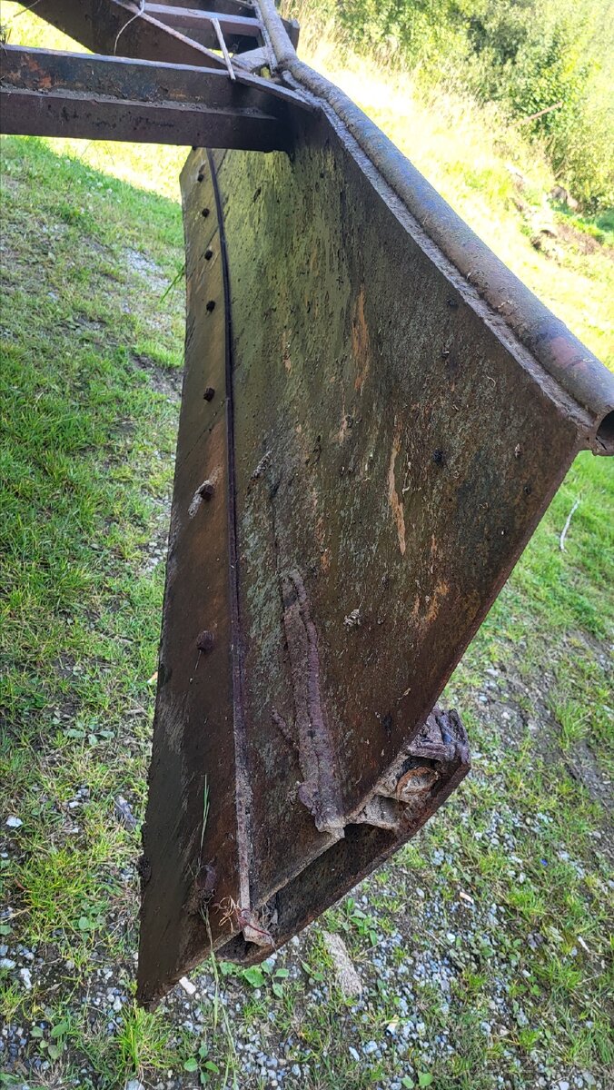 Predam snehovu radlicu - 6