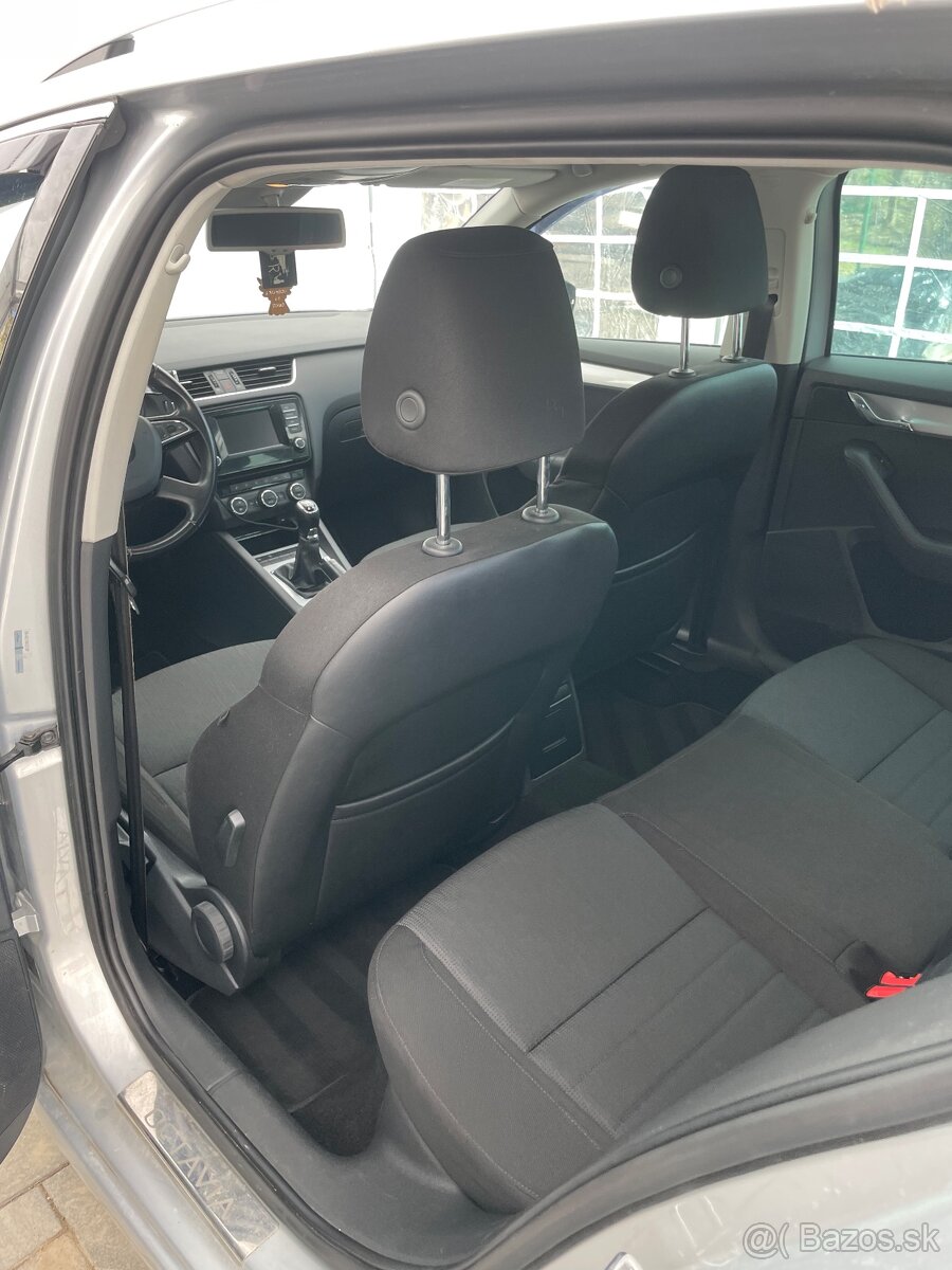 Škoda octavia 3 4x4 - 6