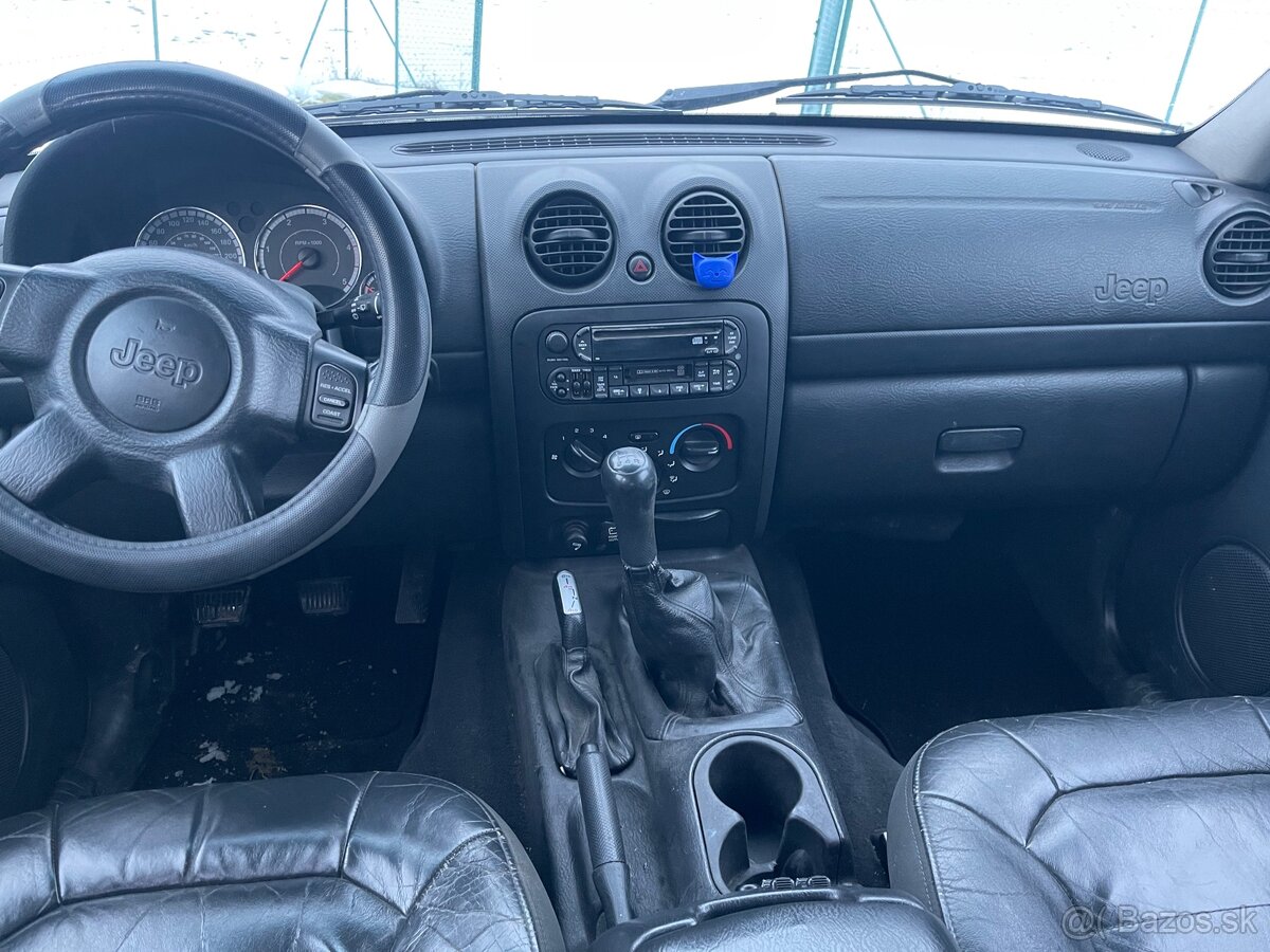 Jeep Cherokee KJ 2.5 CRD - dočasne odhlásené. - 6