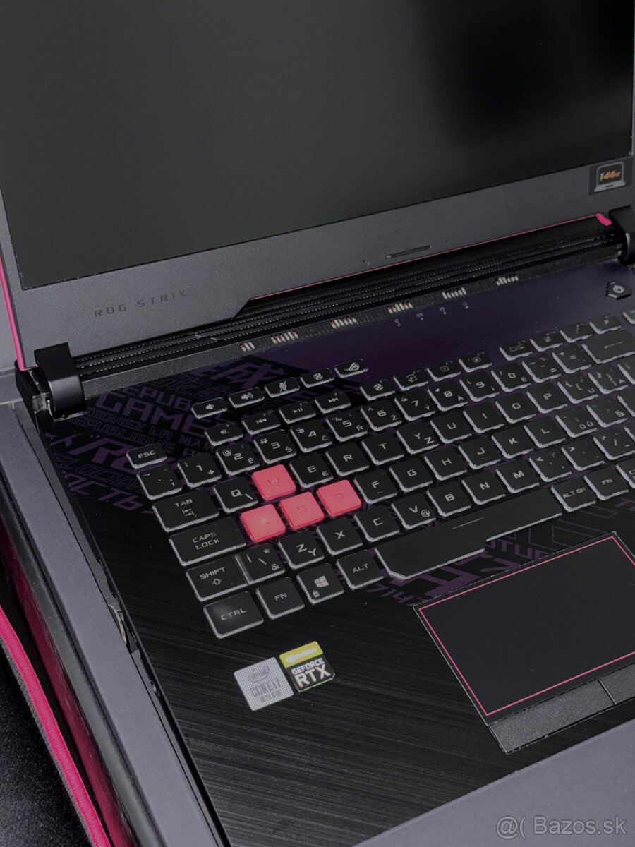 ASUS ROG Strix G512L - 6