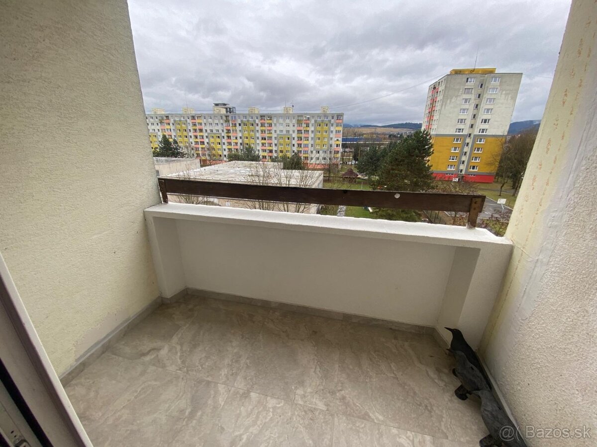 zariadená izba v 3i byte – Solinky - 6