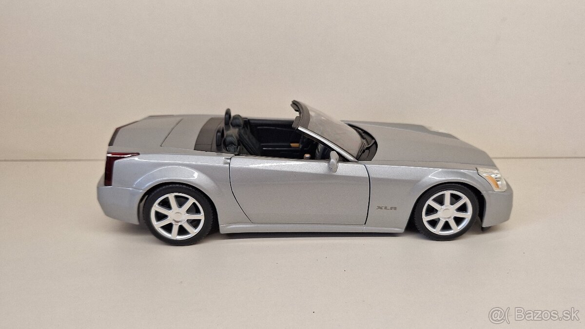 1:18 CADILLAC XLR - 6