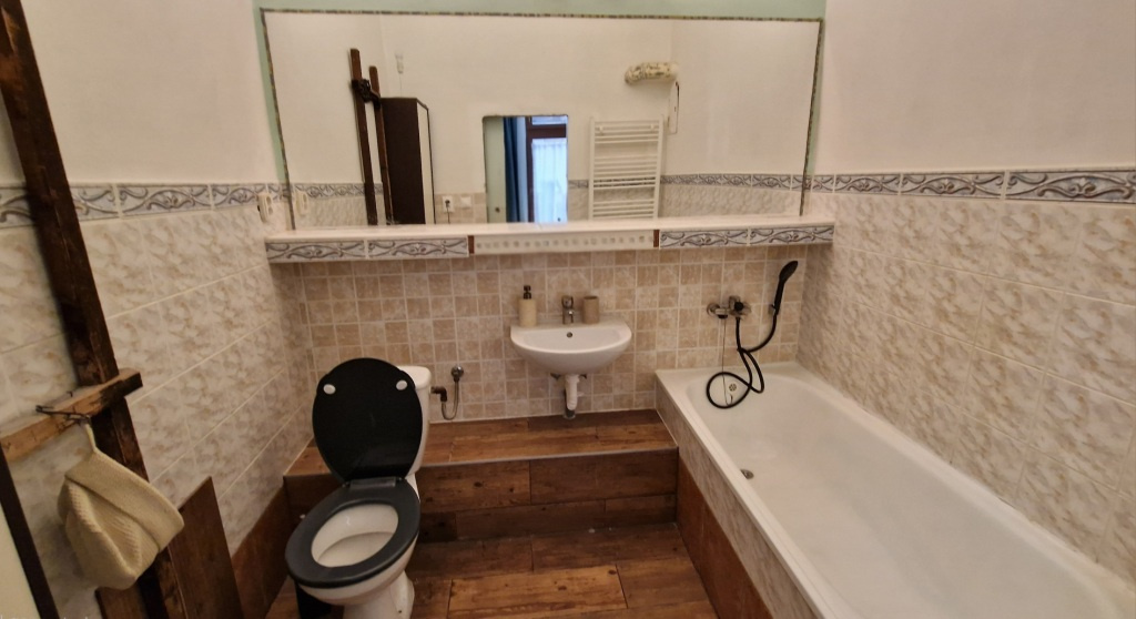 Prenajmem zariadený atypický byt v Nitre - pešia zóna - 6