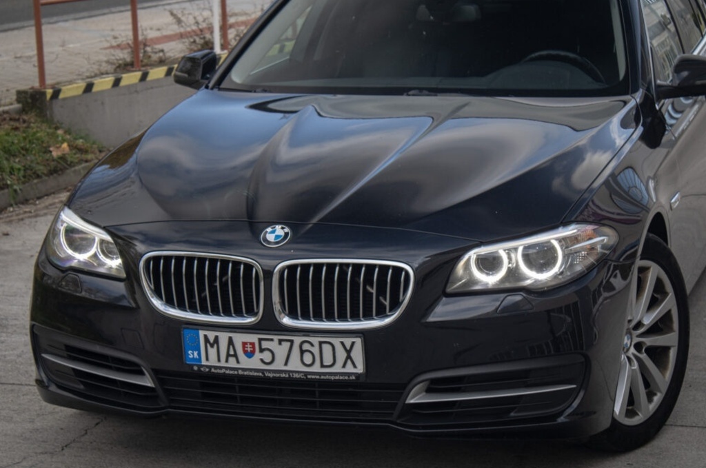BMW Rad 5 Touring 520d xDrive 140 kW - 6