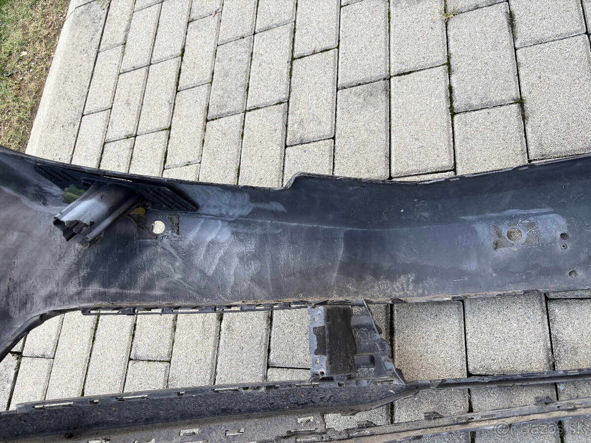 Nárazník Passat B8 Highline - 6