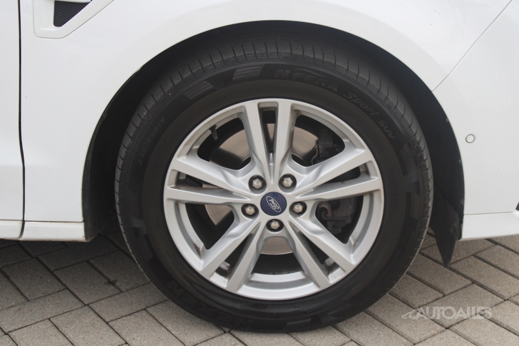 Ford S-MAX 2,0 TDCi 110 kW TITANIUM - 6