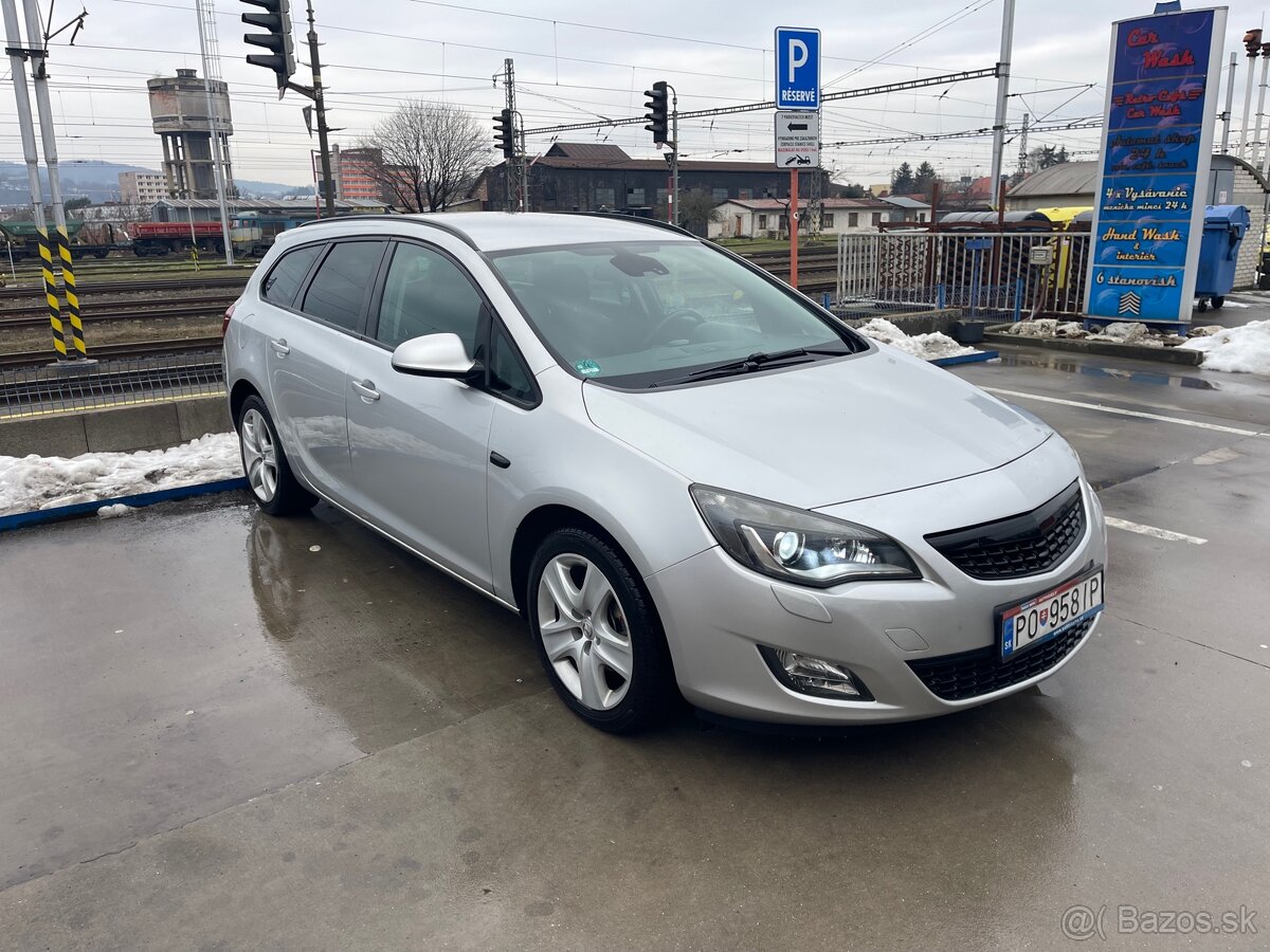 Opel Astra J 1.7Cdti r.v.2011 - 6