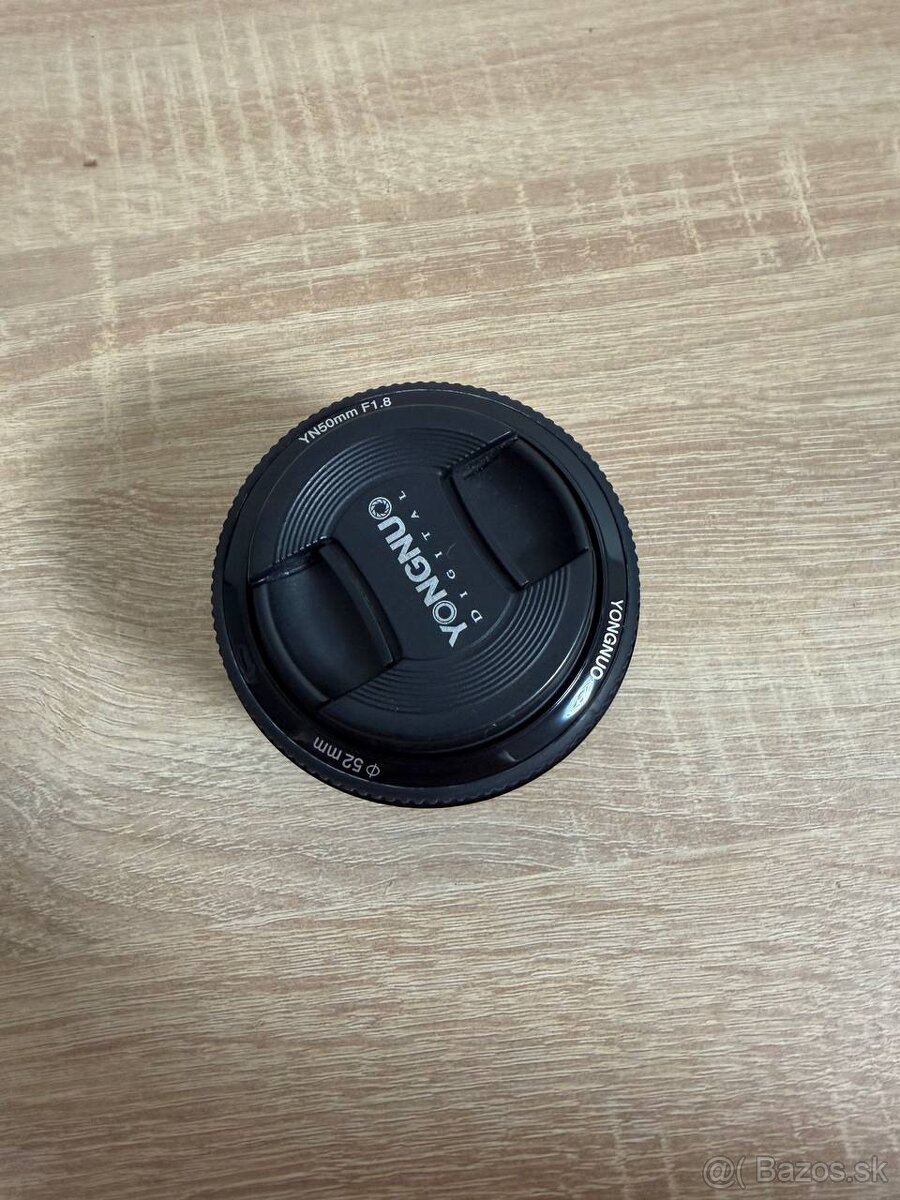 Canon EOS 6D Mark 2 - 6