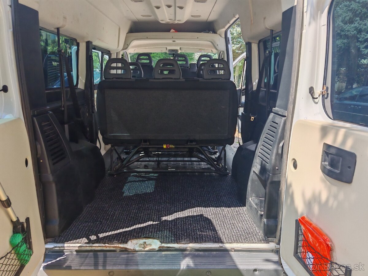 Prenájom 9 miestne auto minibus - 6