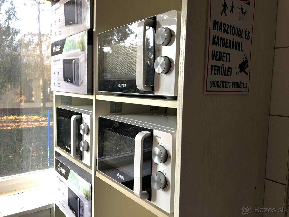 Ubytovacie zariadenie pre 80 osôb - 27 minút od Bratislavy - 6